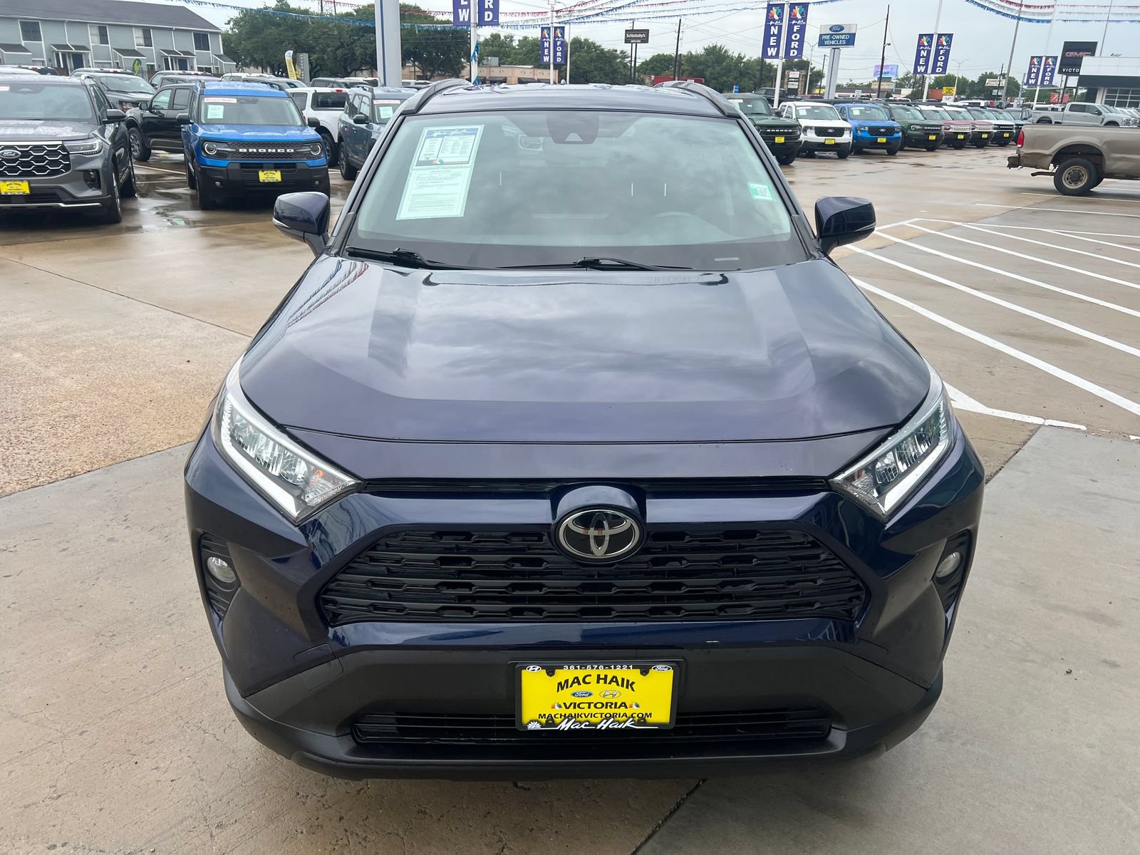 Used 2020 Toyota RAV4 XLE FWD image 7