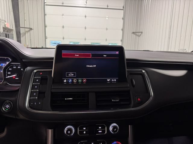 Used 2021 GMC Yukon SLT w/ SLT Premium Package AWD/4WD image 14