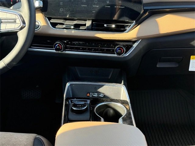 New 2026 Chevrolet Equinox ACTIV w/ Convenience Package III image 9