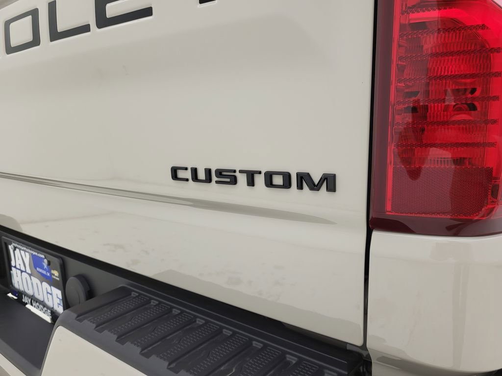 New 2026 Chevrolet Silverado 1500 Custom w/ LPO, Dark Essentials Package image 21