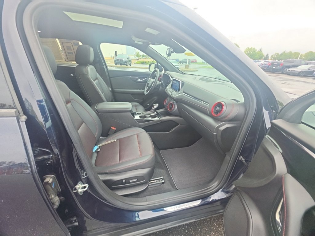 Used 2021 Chevrolet Blazer RS w/ Enhanced Convenience Package AWD/4WD image 33