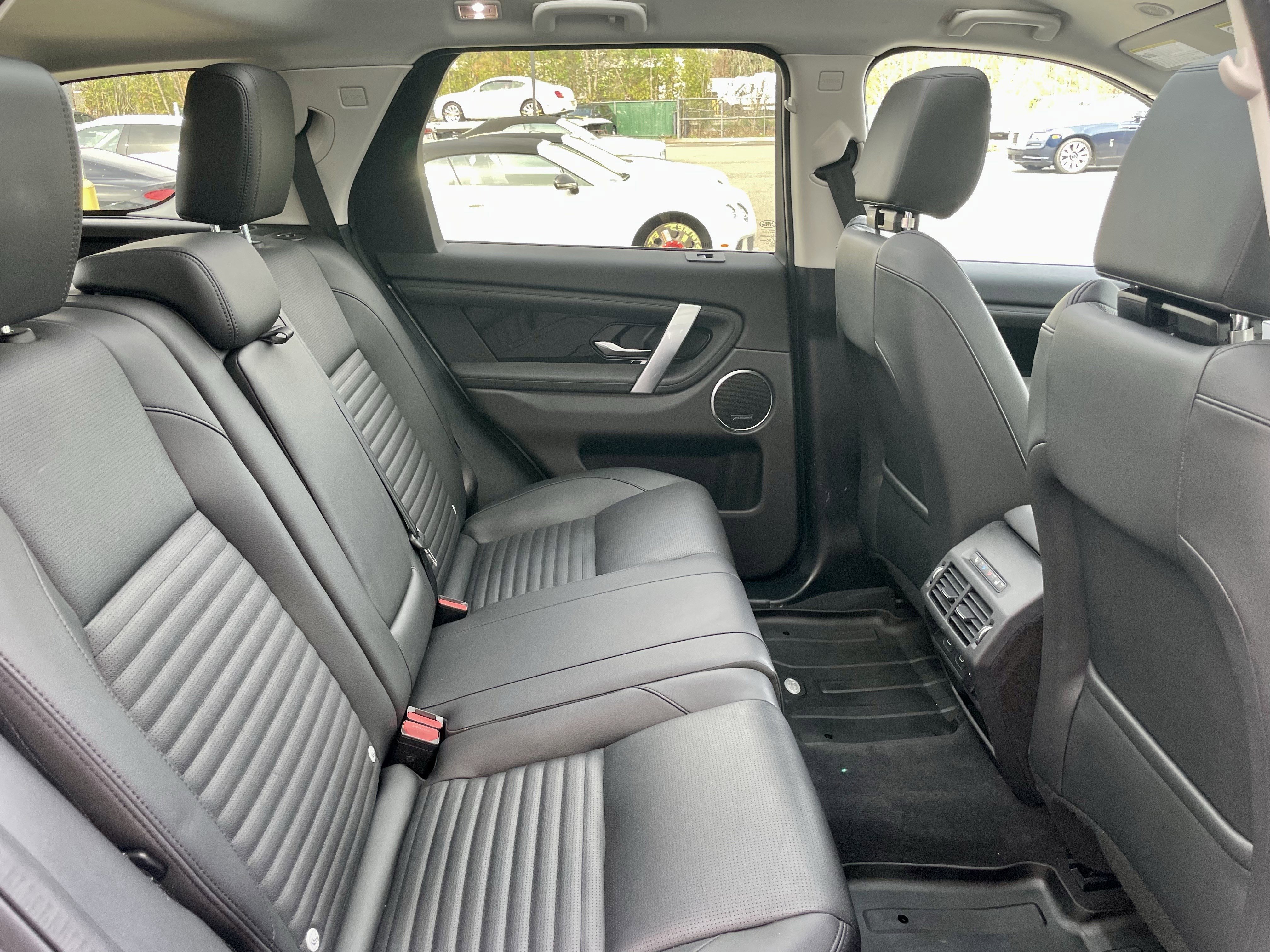 Certified 2024 Land Rover Discovery Sport S image 31