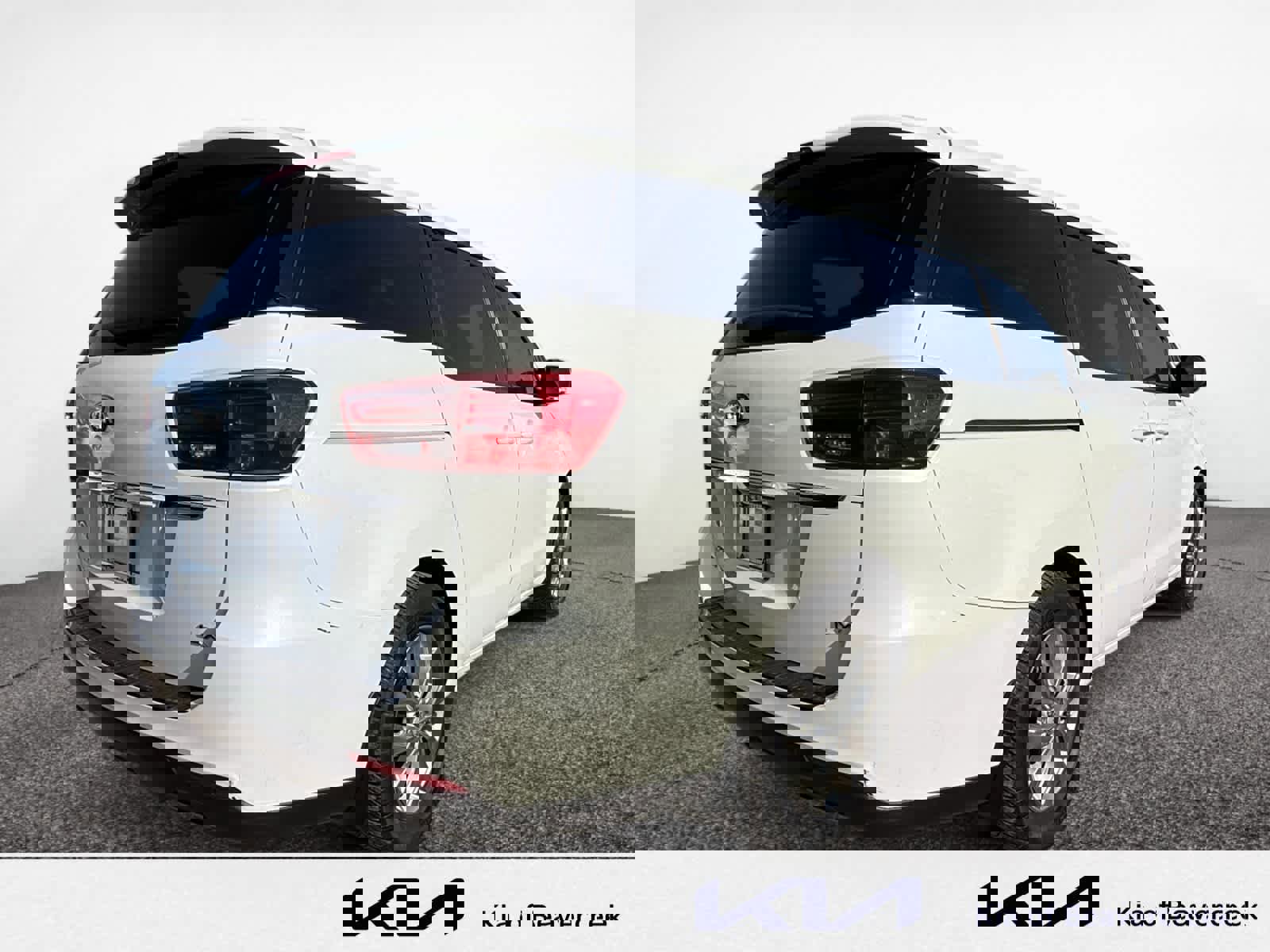 Used 2021 Kia Sedona LX FWD image 5