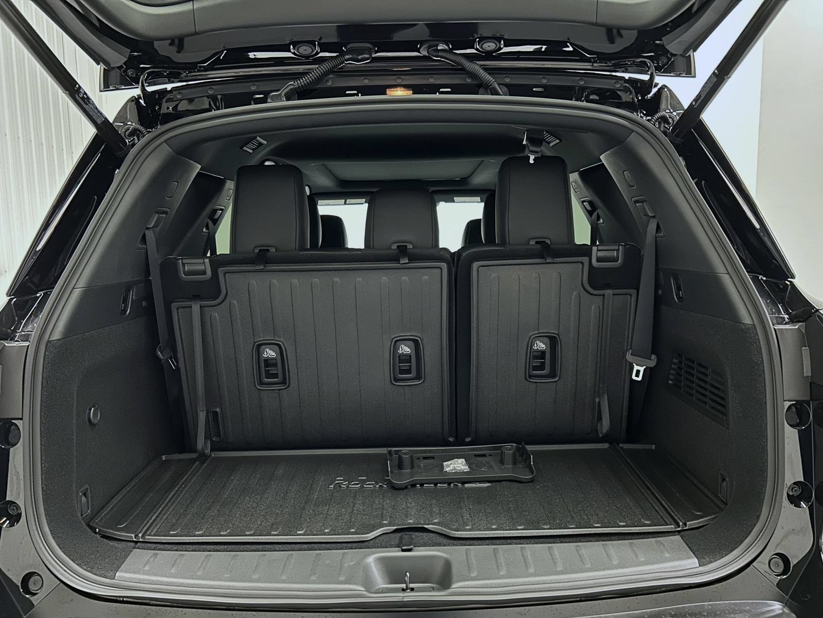 New 2026 Nissan Pathfinder Rock Creek w/ Rock Creek Premium Package AWD/4WD image 22