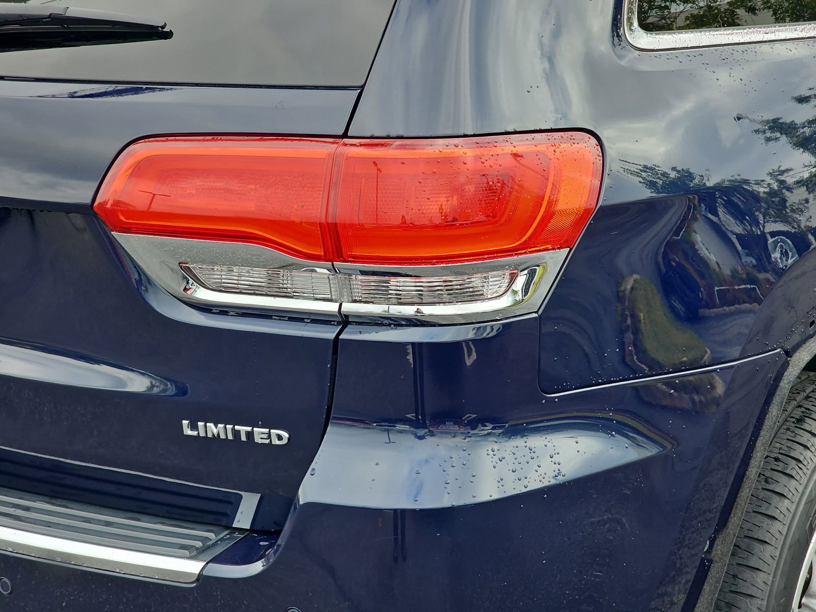 Used 2016 Jeep Grand Cherokee Limited image 11