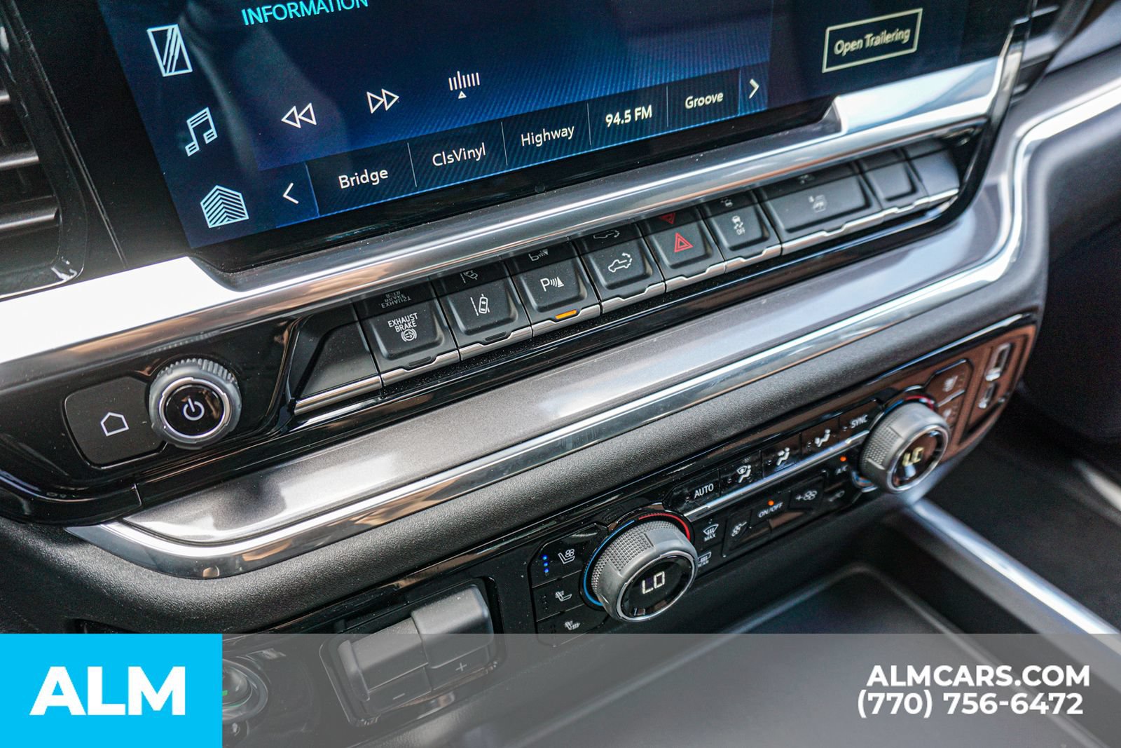 Used 2025 Chevrolet Silverado 3500 High Country w/ High Country Premium Package AWD/4WD image 44
