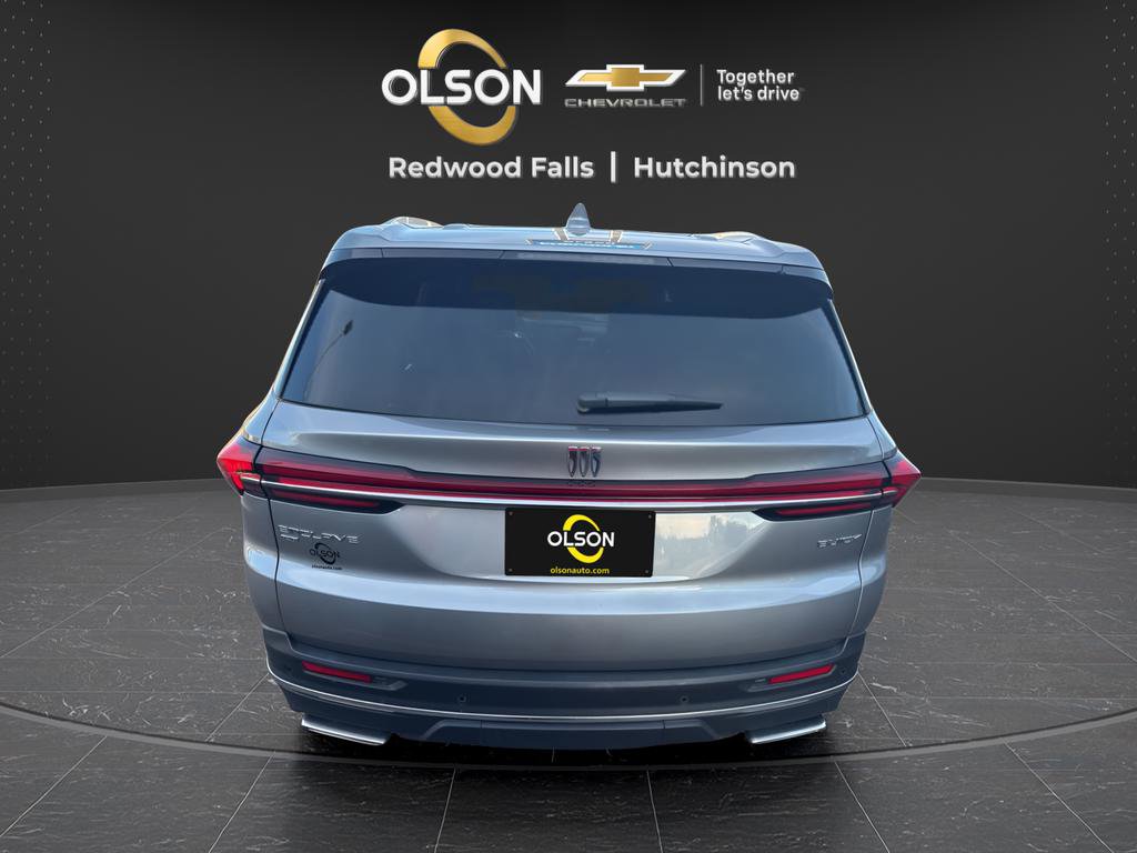 Used 2025 Buick Enclave Preferred image 6