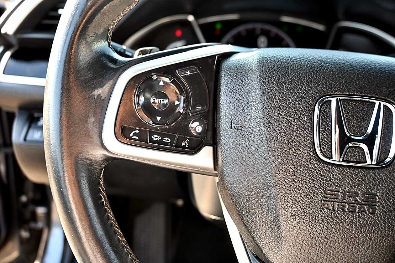 Used 2019 Honda Civic Sport image 16