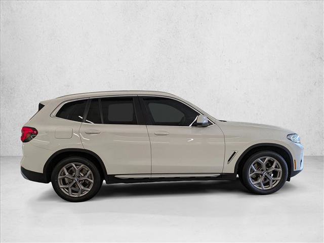 Used 2023 BMW X3 sDrive30i w/ Premium Package image 4
