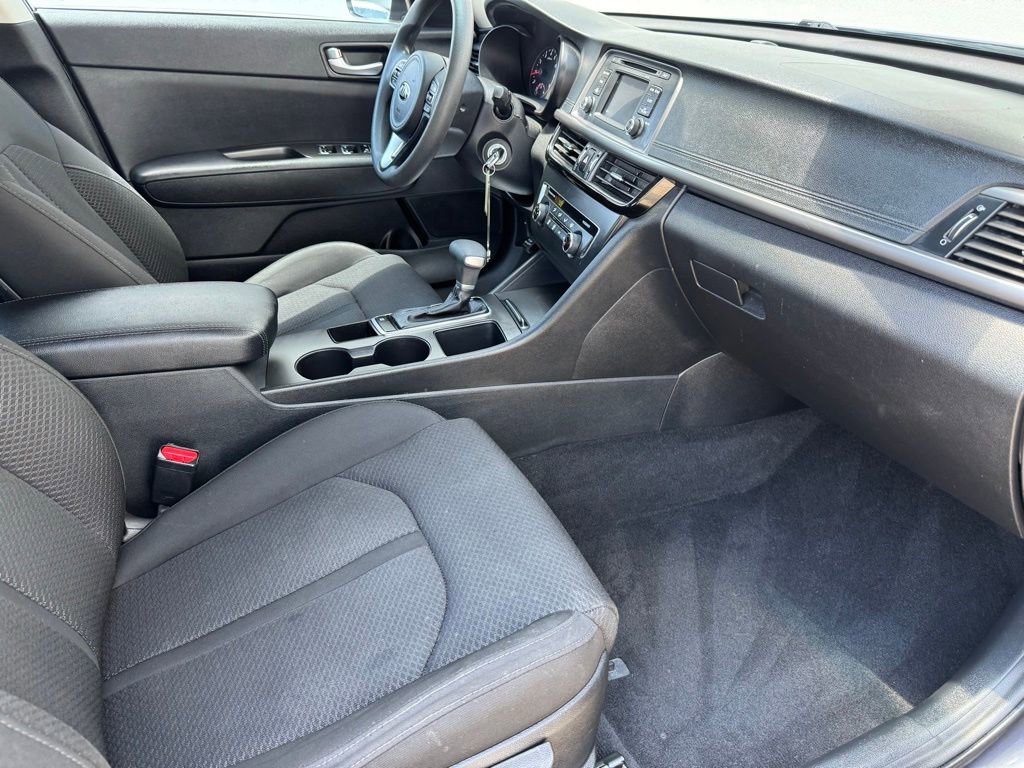 Used 2017 Kia Optima LX FWD image 14