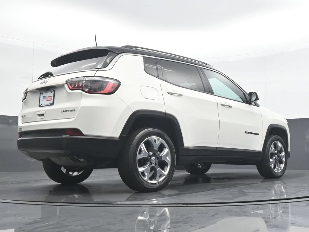 Used 2021 Jeep Compass Limited AWD/4WD image 30