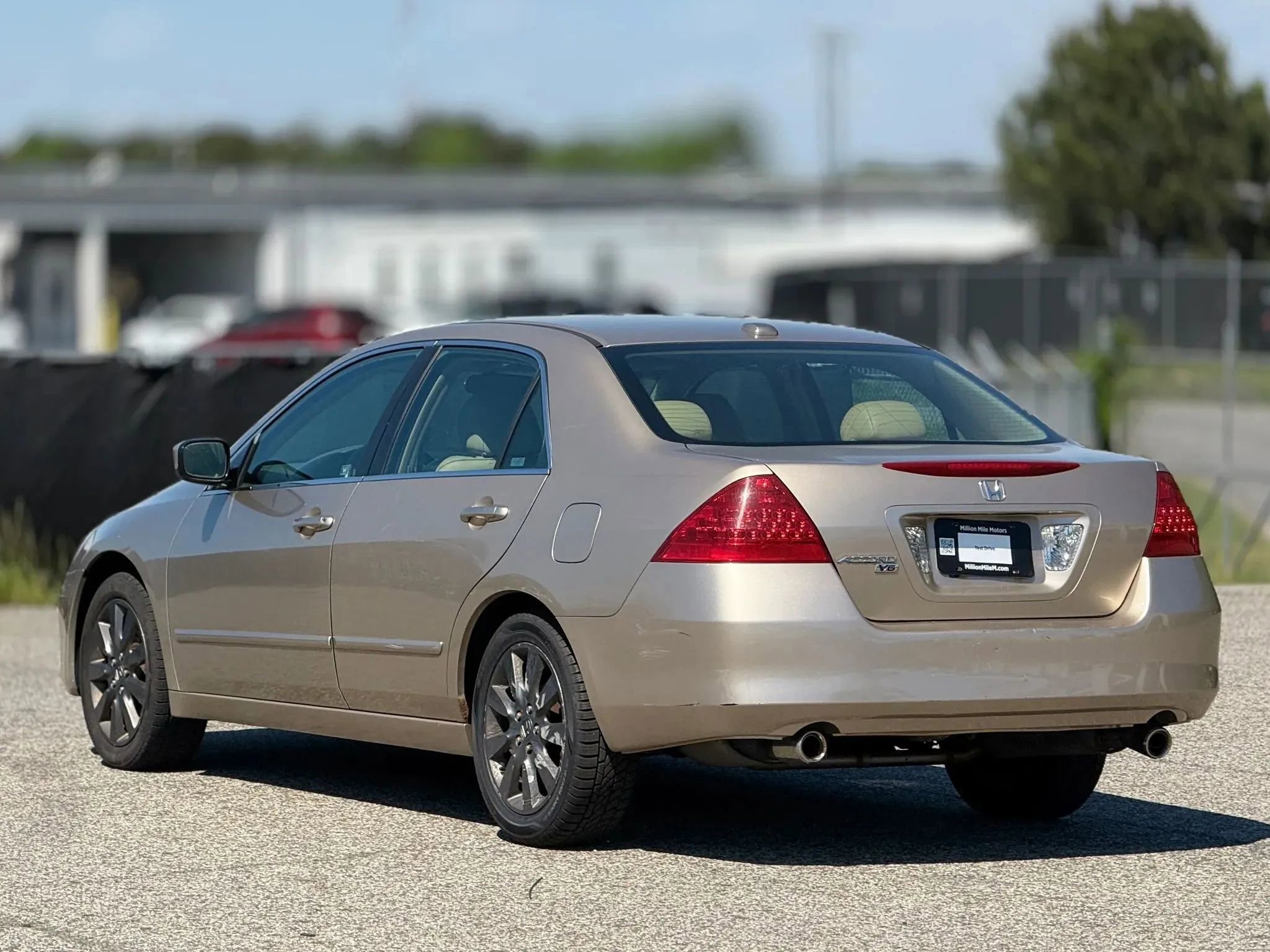 Used 2006 Honda Accord EX-L image 10