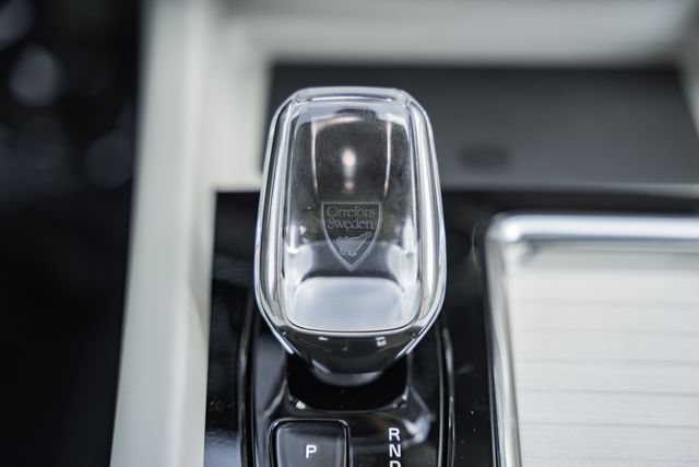 New 2027 Volvo XC60 B5 Ultra AWD/4WD image 26