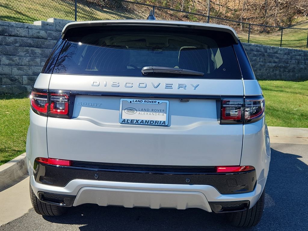 Certified 2025 Land Rover Discovery Sport S AWD/4WD image 7