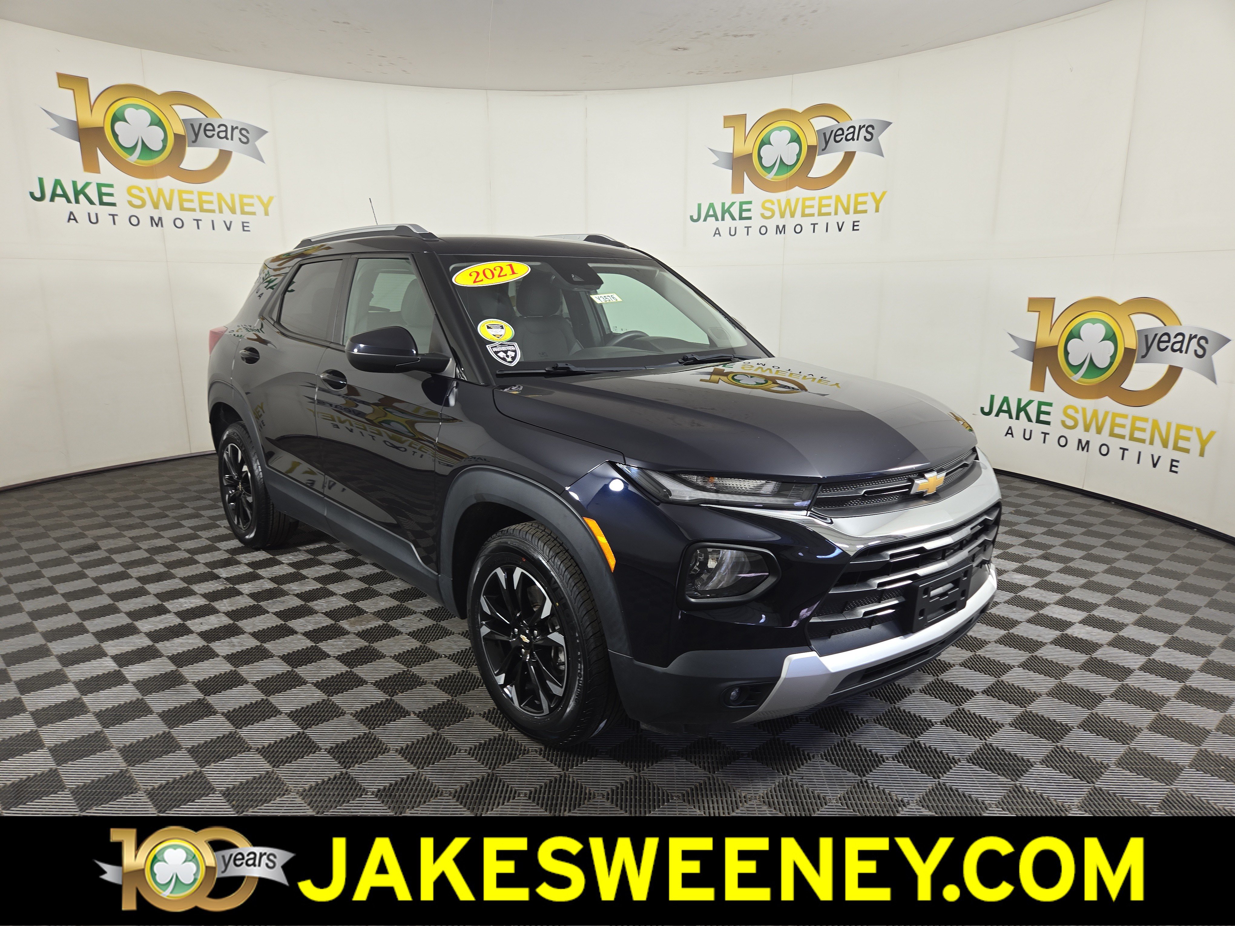Used 2021 Chevrolet TrailBlazer LT w/ Convenience Package FWD image 1