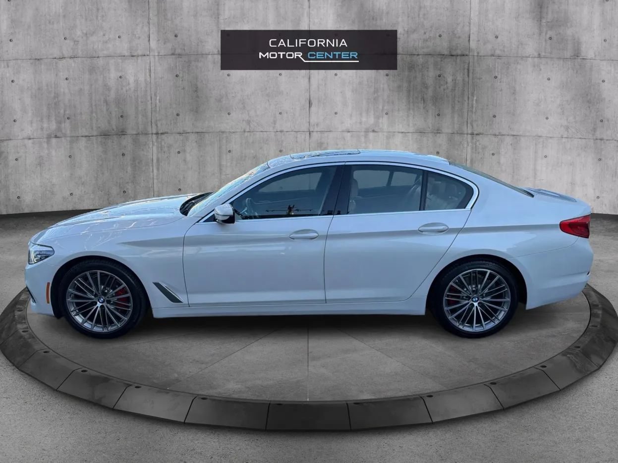 Used 2019 BMW 530i w/ Convenience Package RWD image 8