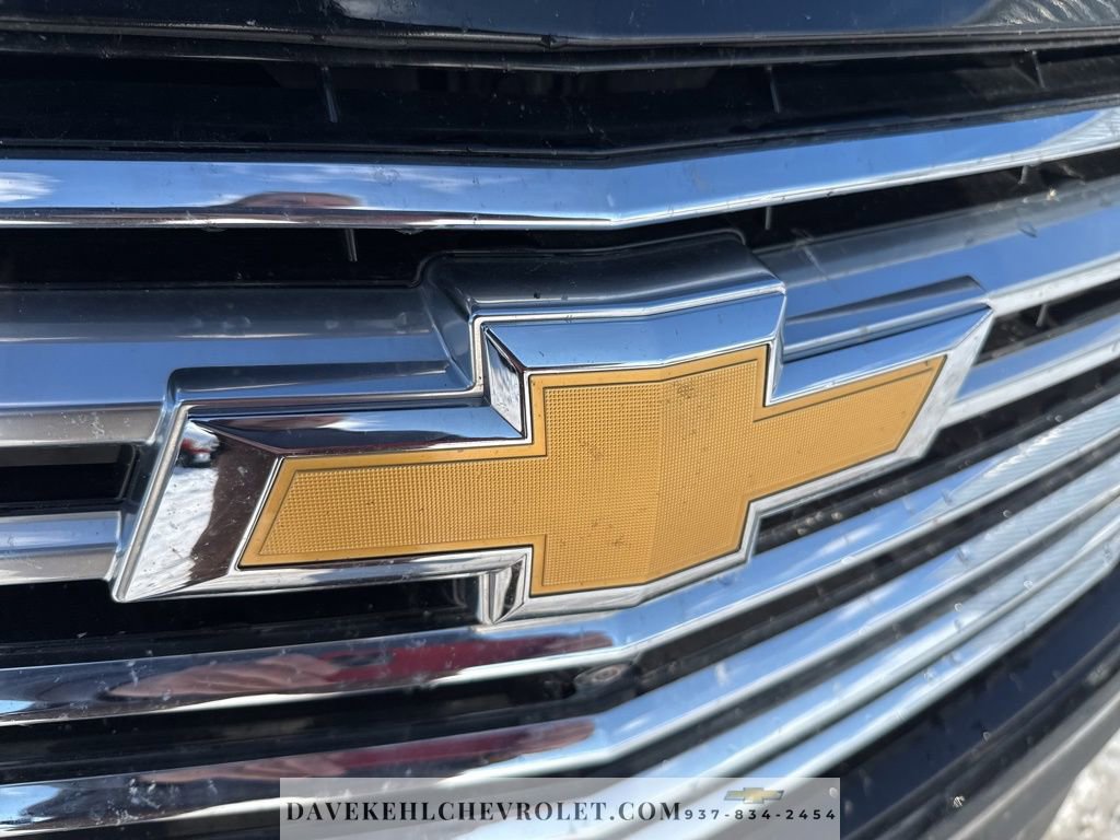 Used 2023 Chevrolet Traverse Premier image 36