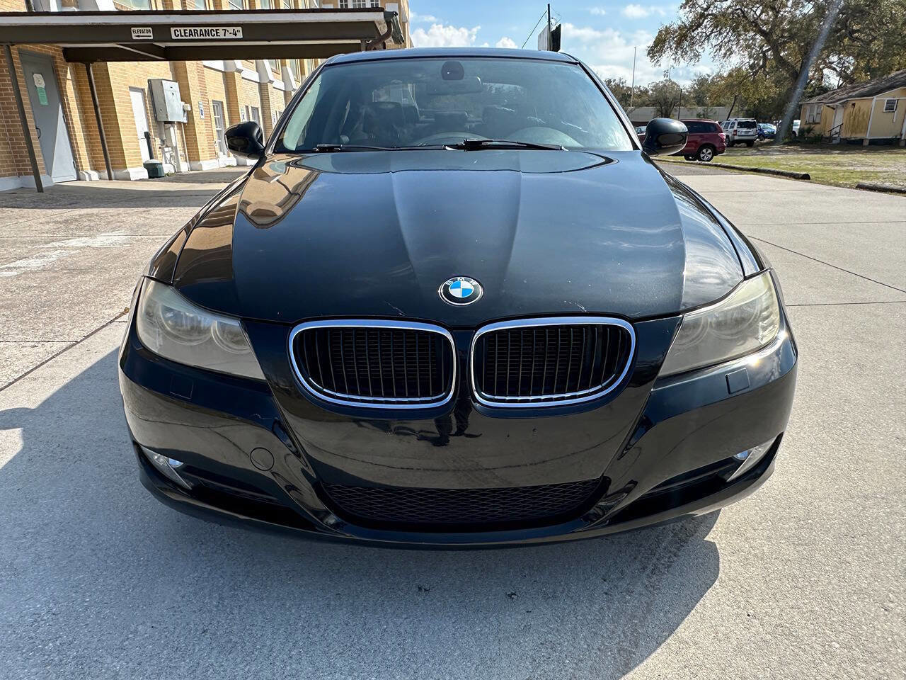 Used 2011 BMW 328i xDrive 328i xDrive AWD 4dr Sedan SULE image 3