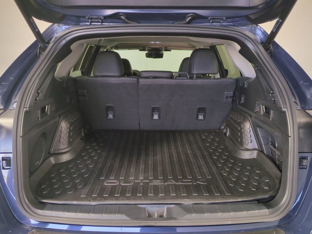 Used 2023 Subaru Outback Touring XT image 14