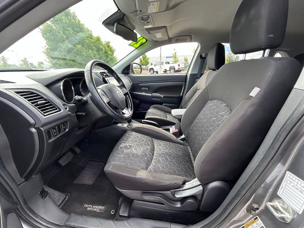 Used 2021 Mitsubishi Outlander Sport SE AWD/4WD image 11