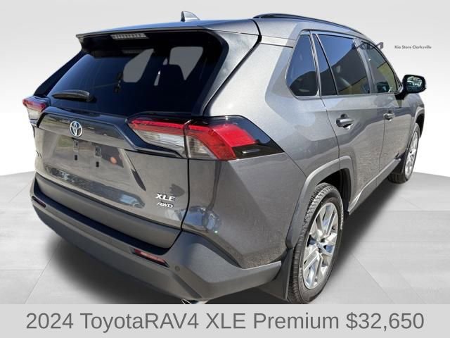 Used 2024 Toyota RAV4 XLE Premium image 8