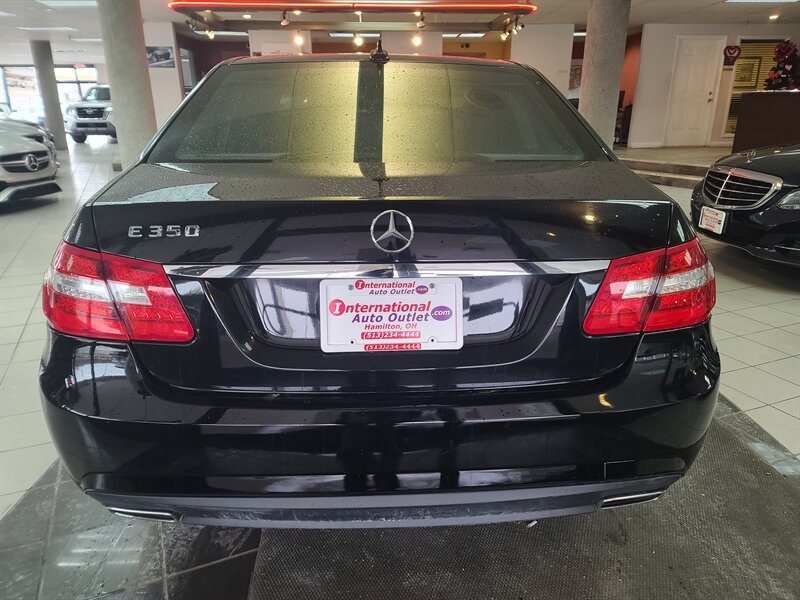Used 2011 Mercedes-Benz E 350 Sedan image 6