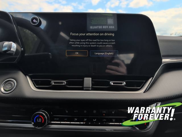 New 2026 Chevrolet Equinox LT w/ Convenience Package II FWD image 11