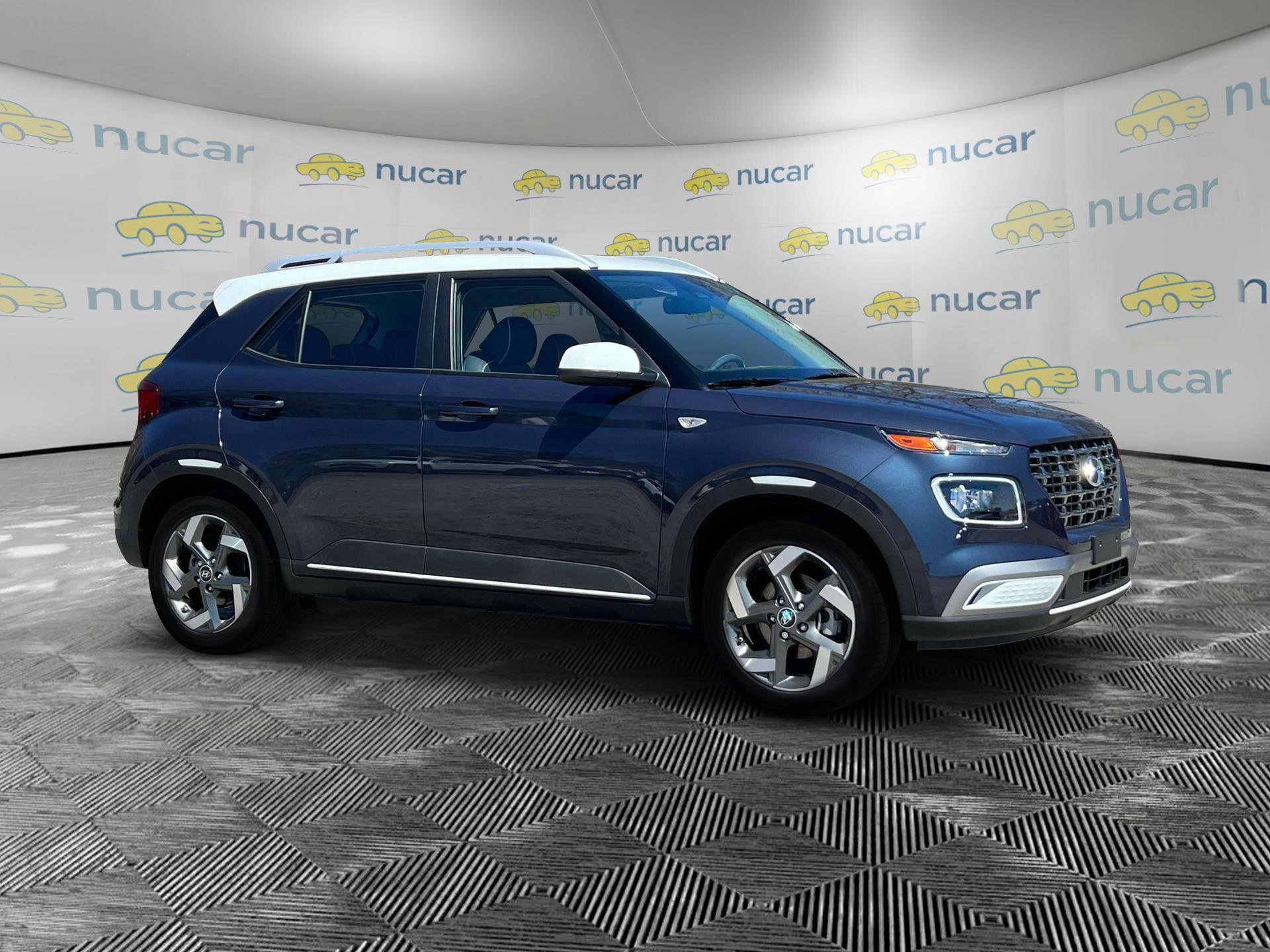 New 2025 Hyundai Venue Limited image 10