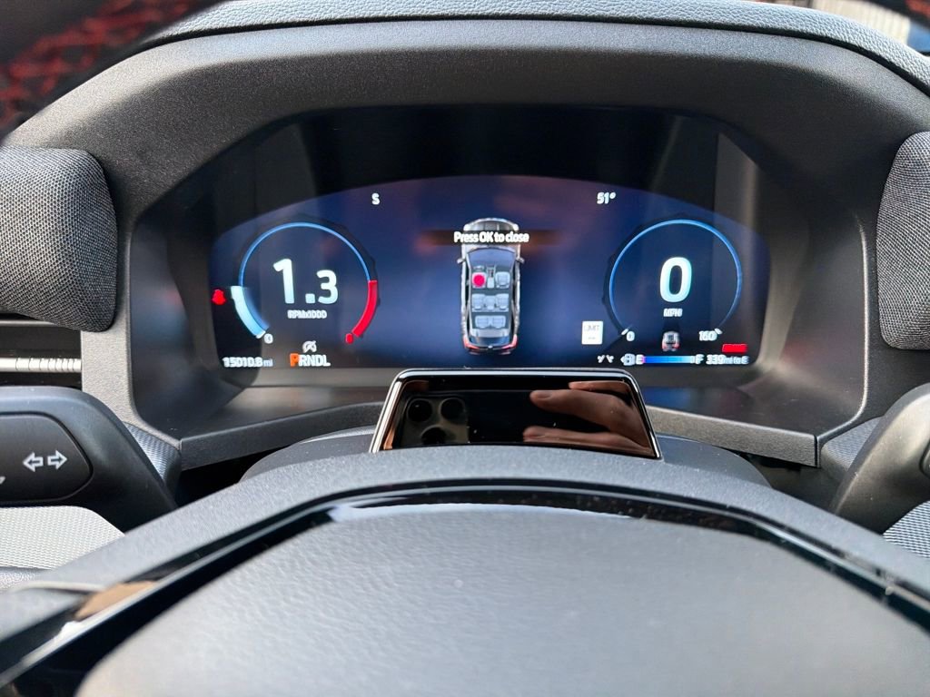 Used 2025 Ford Explorer ST-Line w/ ST-Line Street Pack image 37