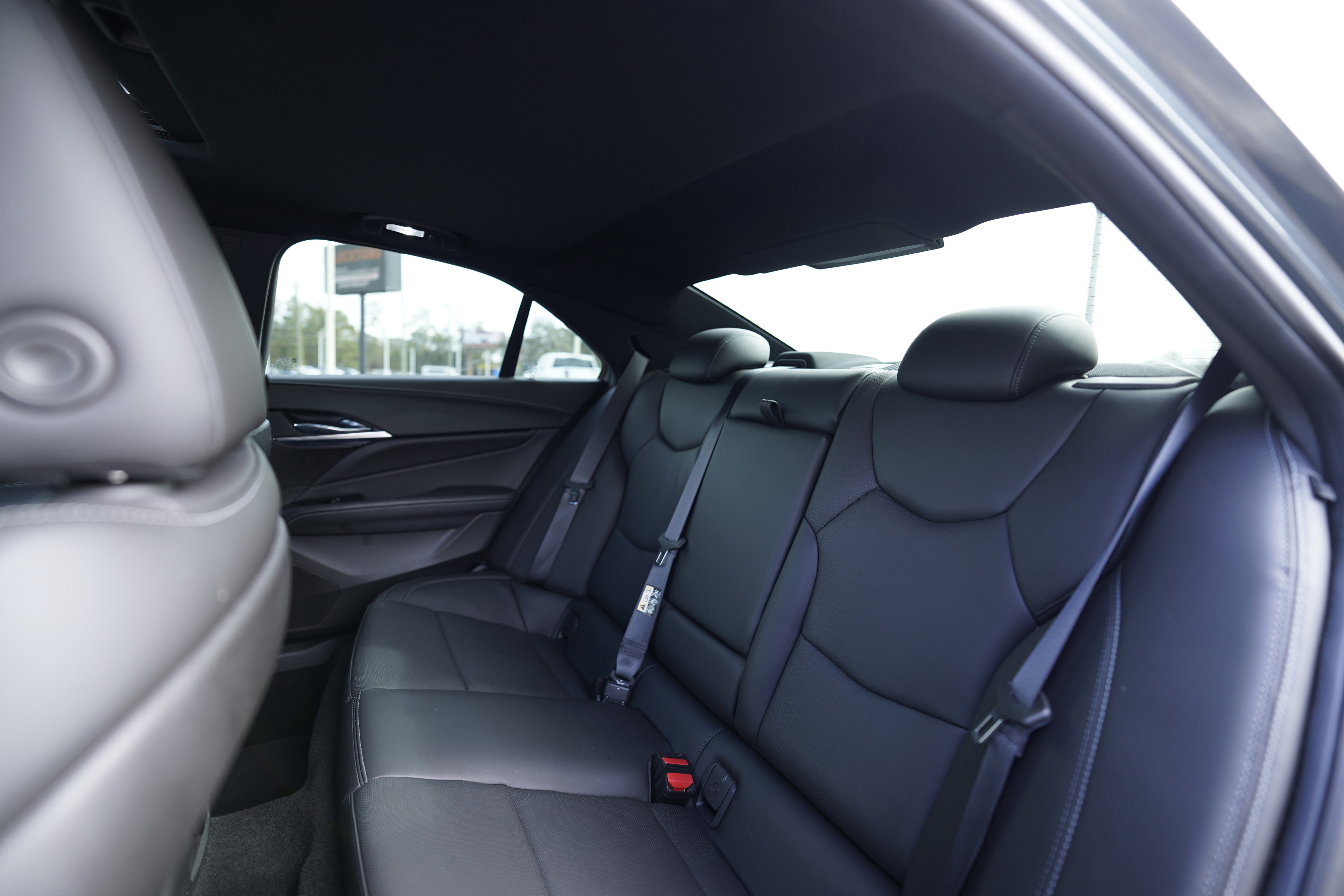 Used 2022 Cadillac CT4 Premium Luxury image 10