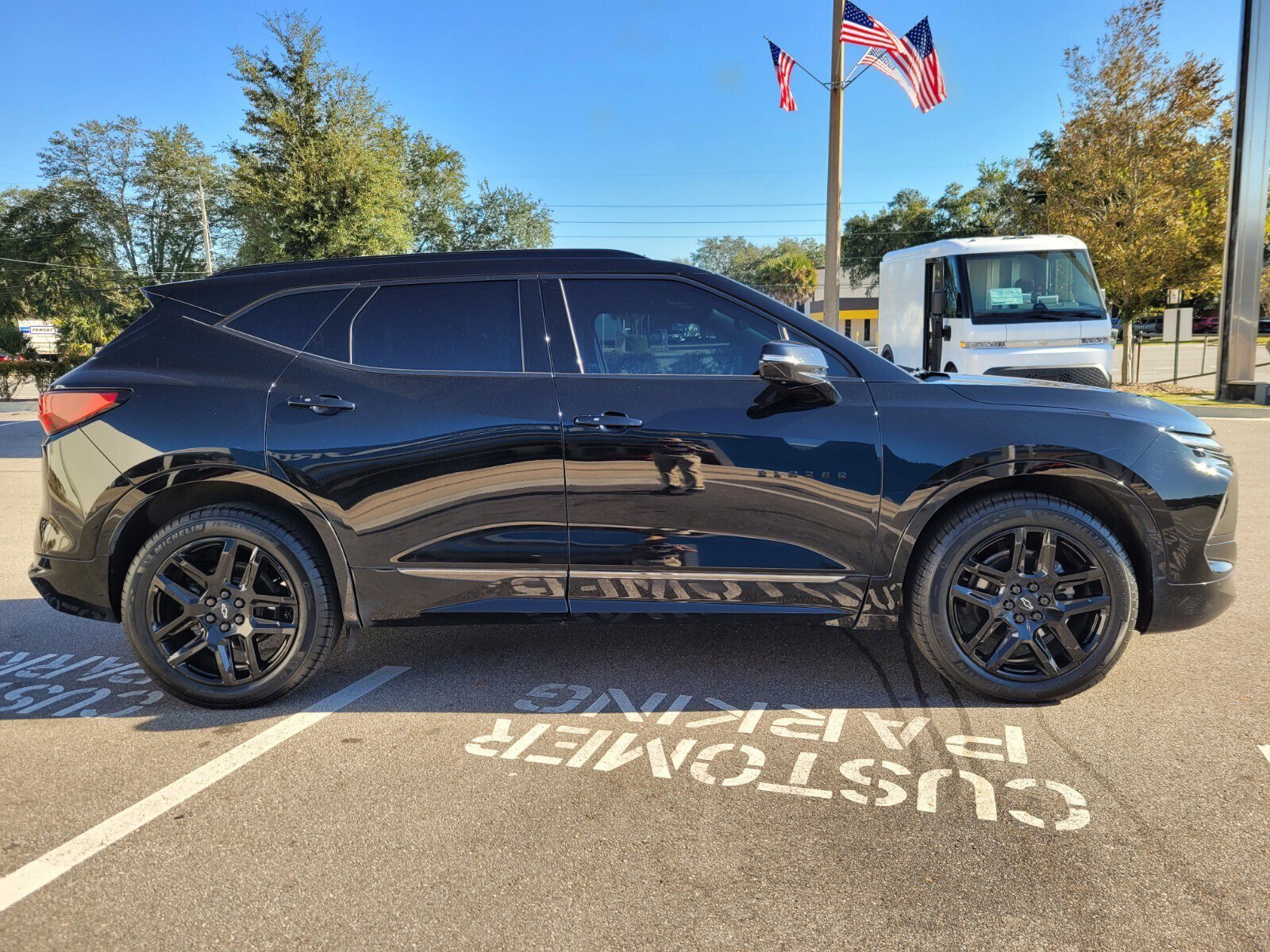 Certified 2023 Chevrolet Blazer RS w/ Driver Confidence II Package image 17