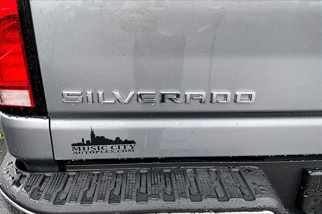 Used 2025 Chevrolet Silverado 2500 LTZ w/ LTZ Plus Package AWD/4WD image 27