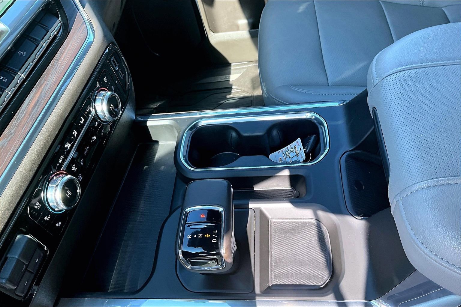 Used 2023 GMC Sierra 1500 SLT image 19