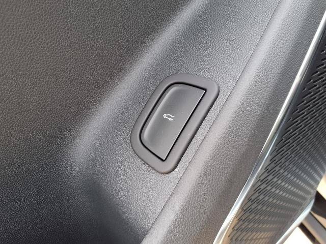 New 2026 Chevrolet Traverse RS AWD/4WD image 23