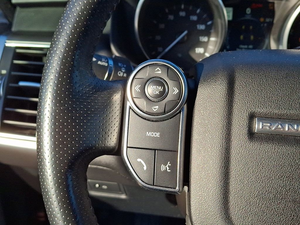 Used 2017 Land Rover Range Rover Sport SE image 23