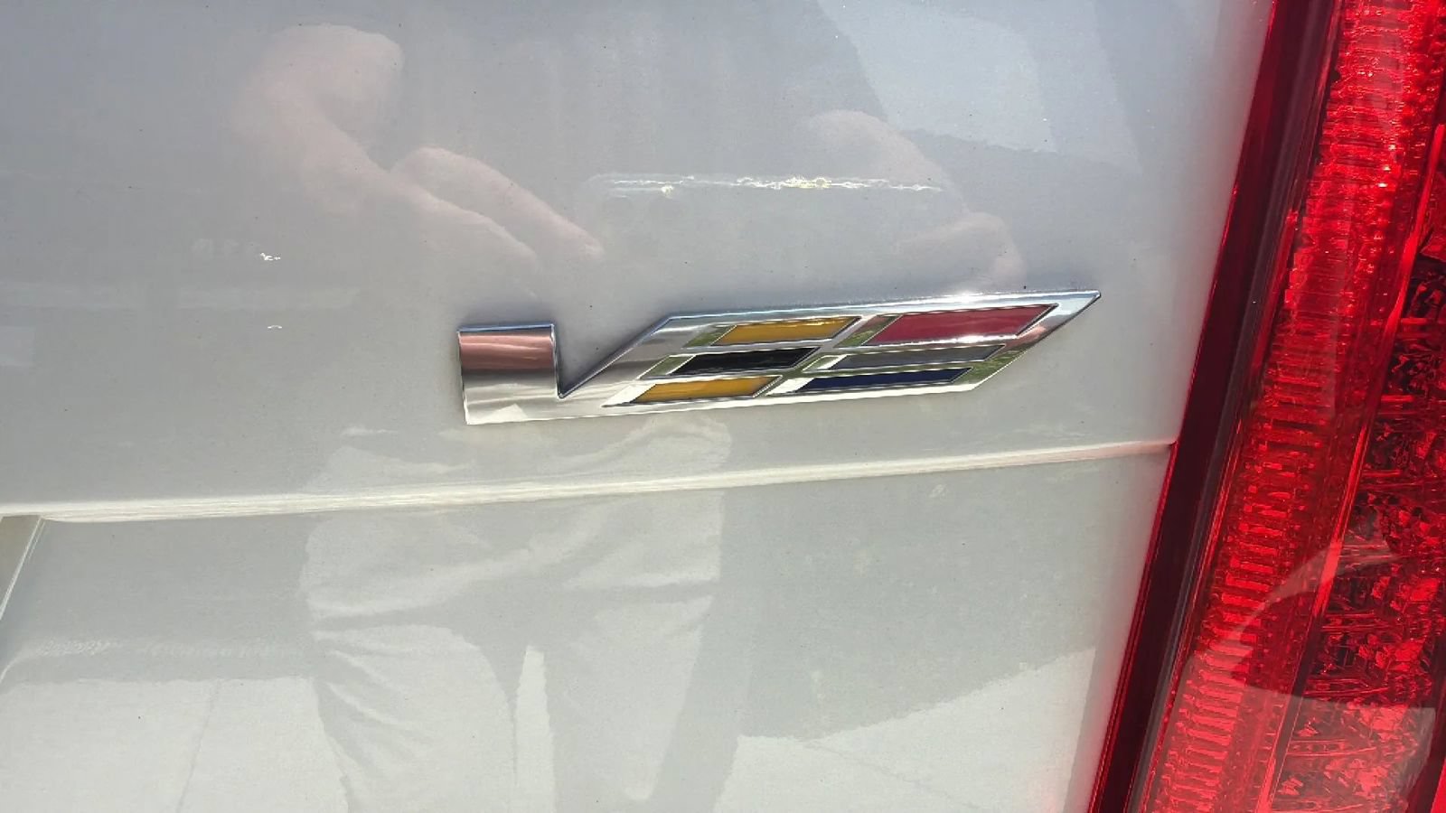 Used 2016 Cadillac ATS V w/ Luxury Package RWD image 11
