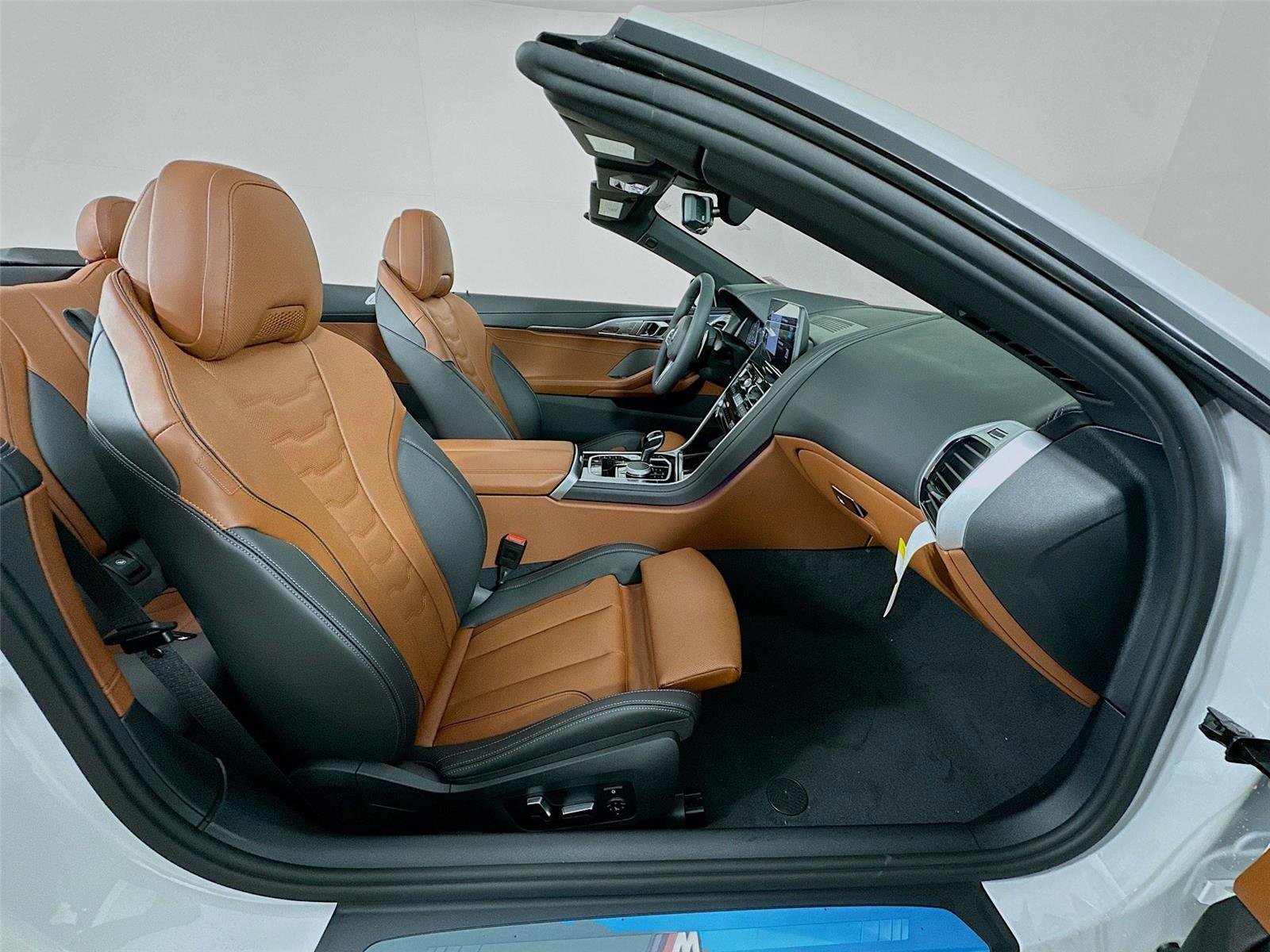 New 2026 BMW 840i xDrive Convertible w/ Comfort Seating Package image 26