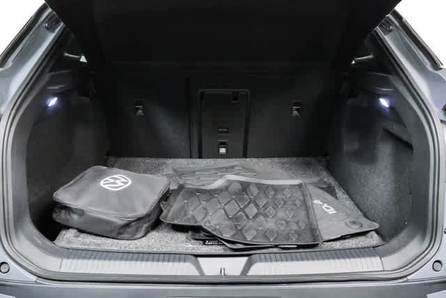 Certified 2024 Volkswagen ID.4 S RWD image 30