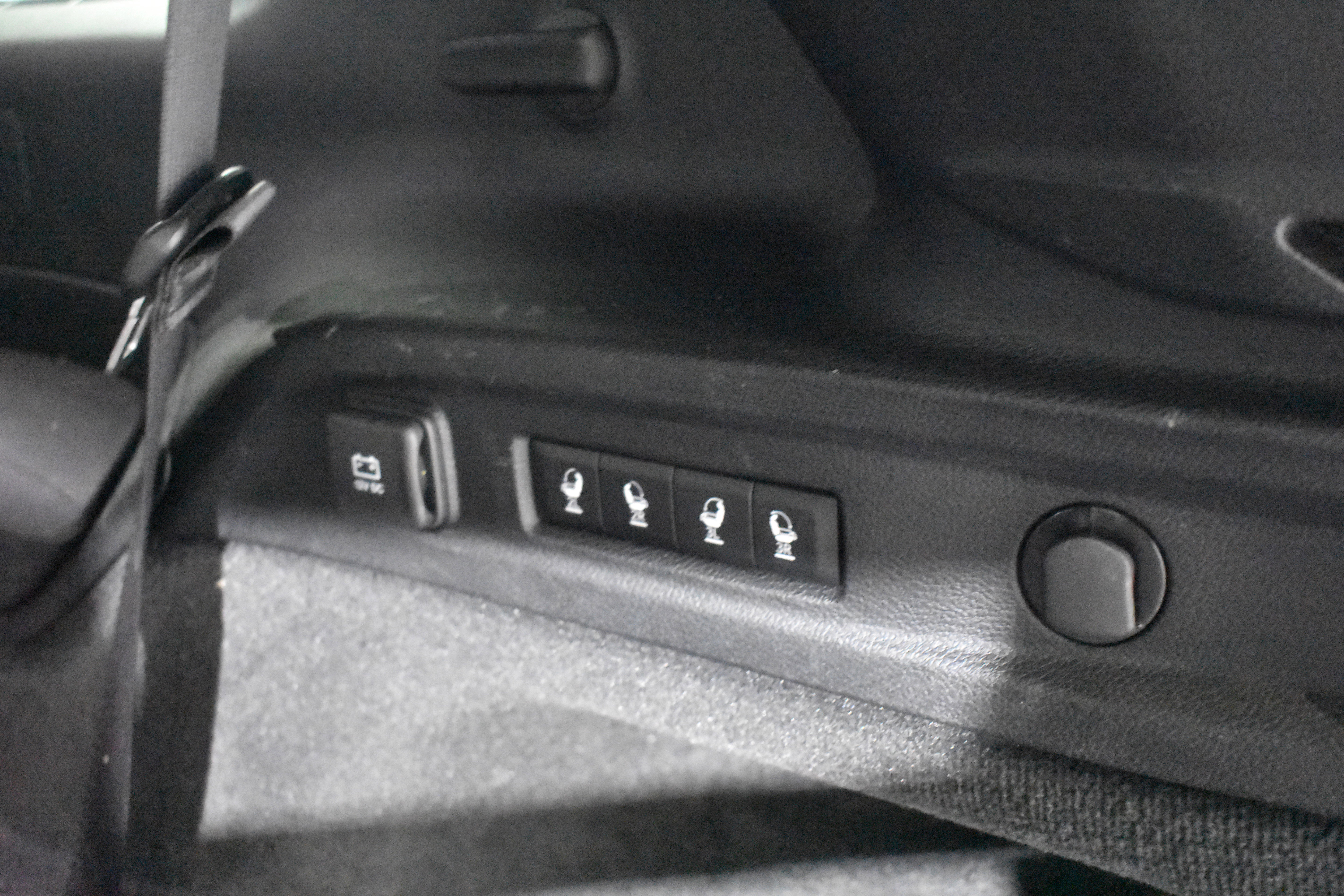 Used 2021 Jeep Grand Cherokee L Overland w/ Luxury Tech Group IV image 34