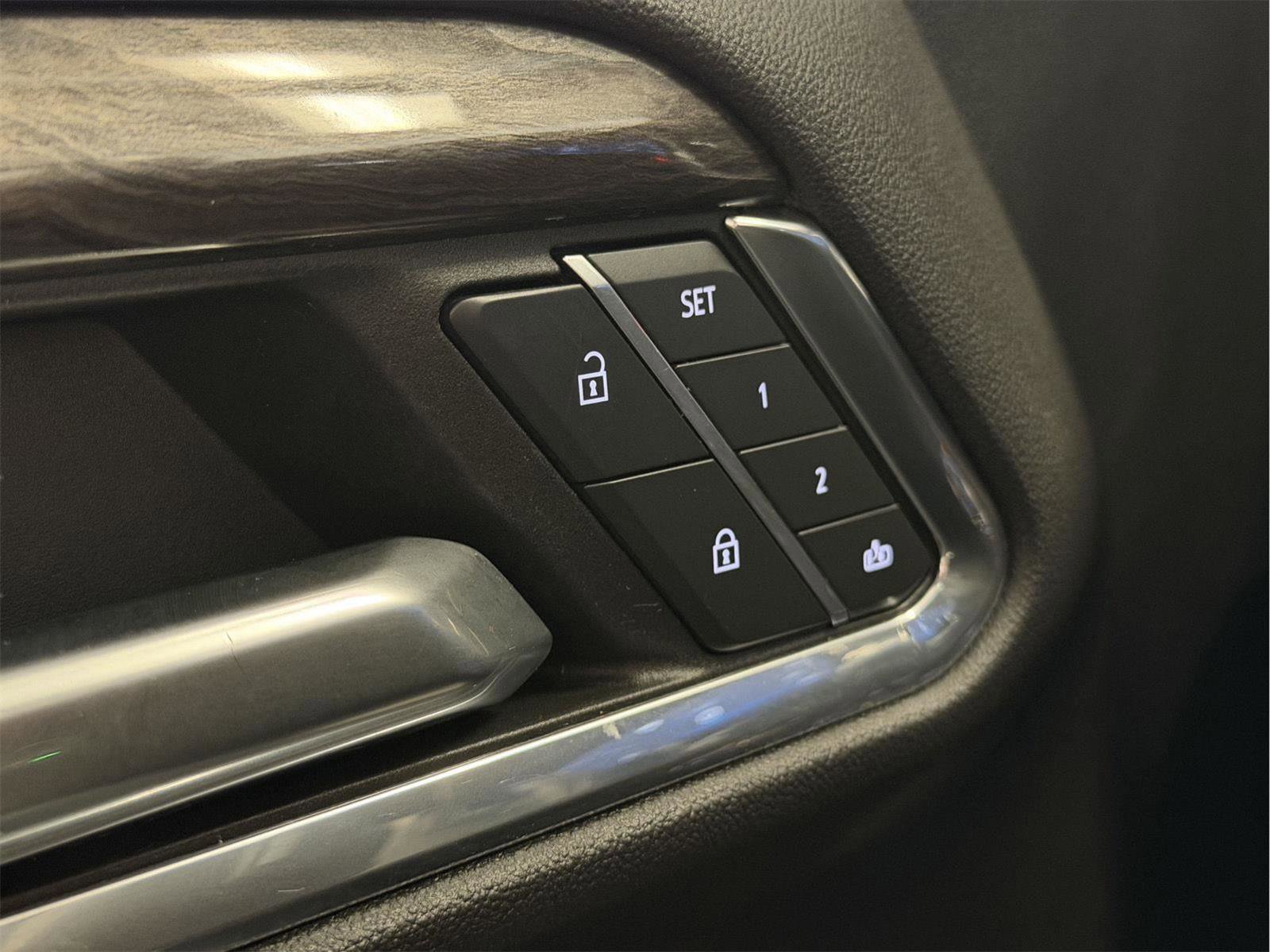 Certified 2022 Chevrolet Silverado 1500 LTZ image 85