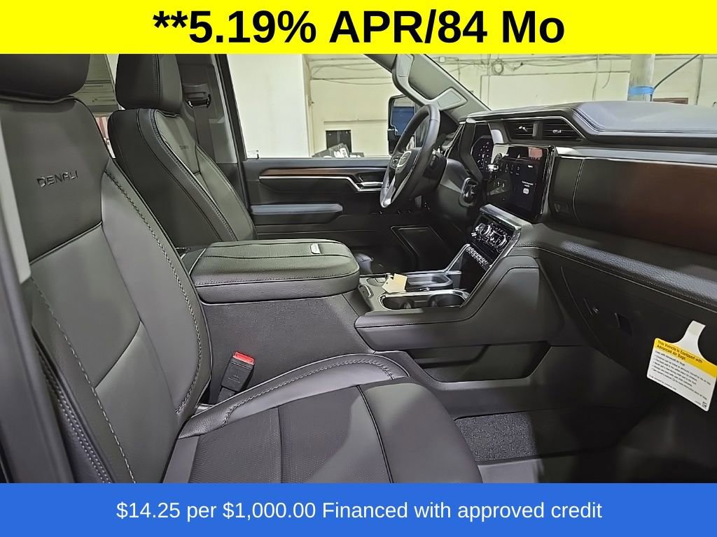 New 2026 GMC Sierra 3500 Denali w/ Denali Reserve Package image 10