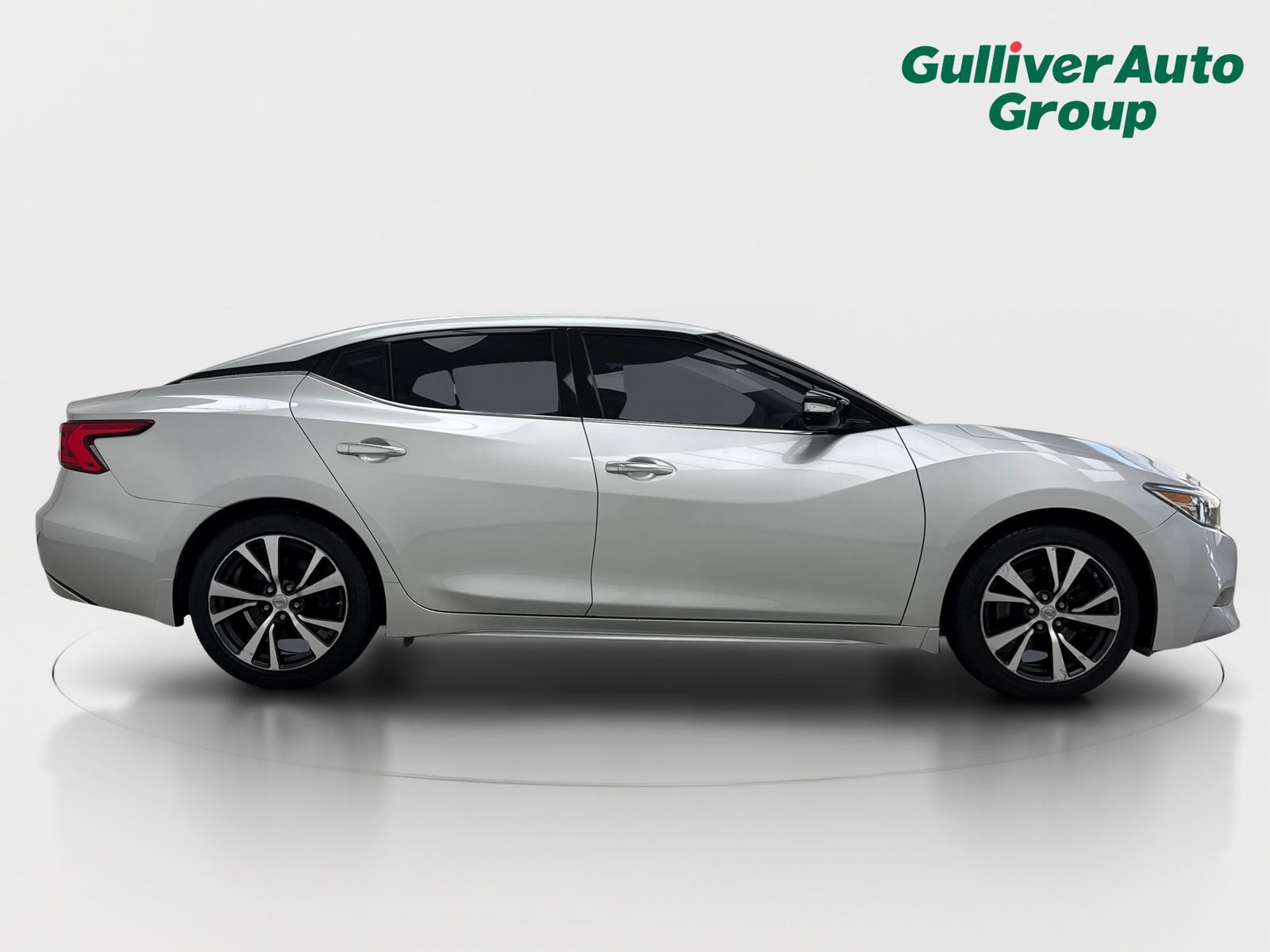 Used 2016 Nissan Maxima 3.5 SV w/ Interior Lighting Package FWD image 10