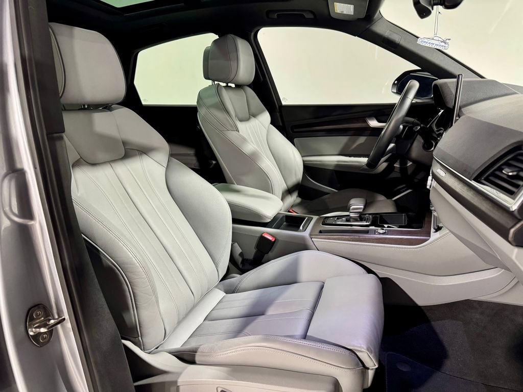 Used 2022 Audi Q5 2.0T Premium Plus image 25