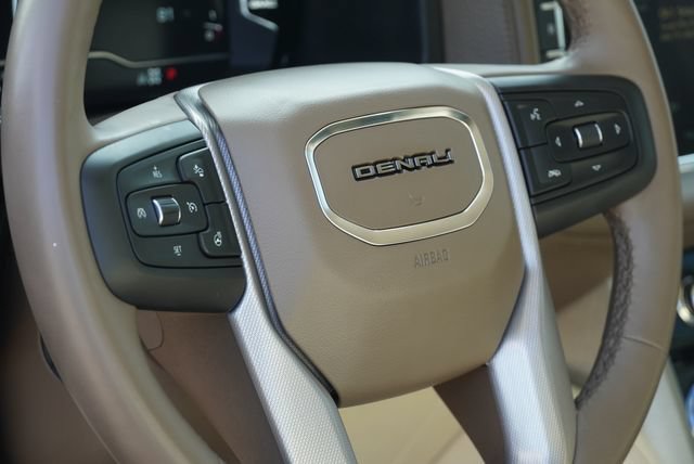 Used 2023 GMC Yukon Denali w/ Max Trailering Package AWD/4WD image 31
