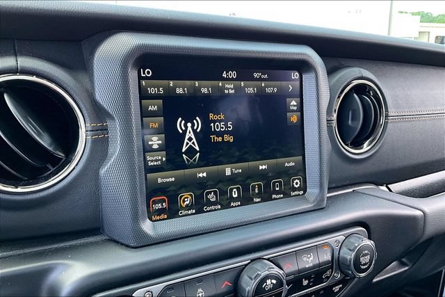 Used 2023 Jeep Gladiator Overland AWD/4WD image 22