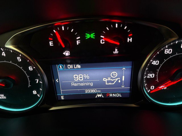 Used 2023 Chevrolet Equinox RS AWD/4WD image 19