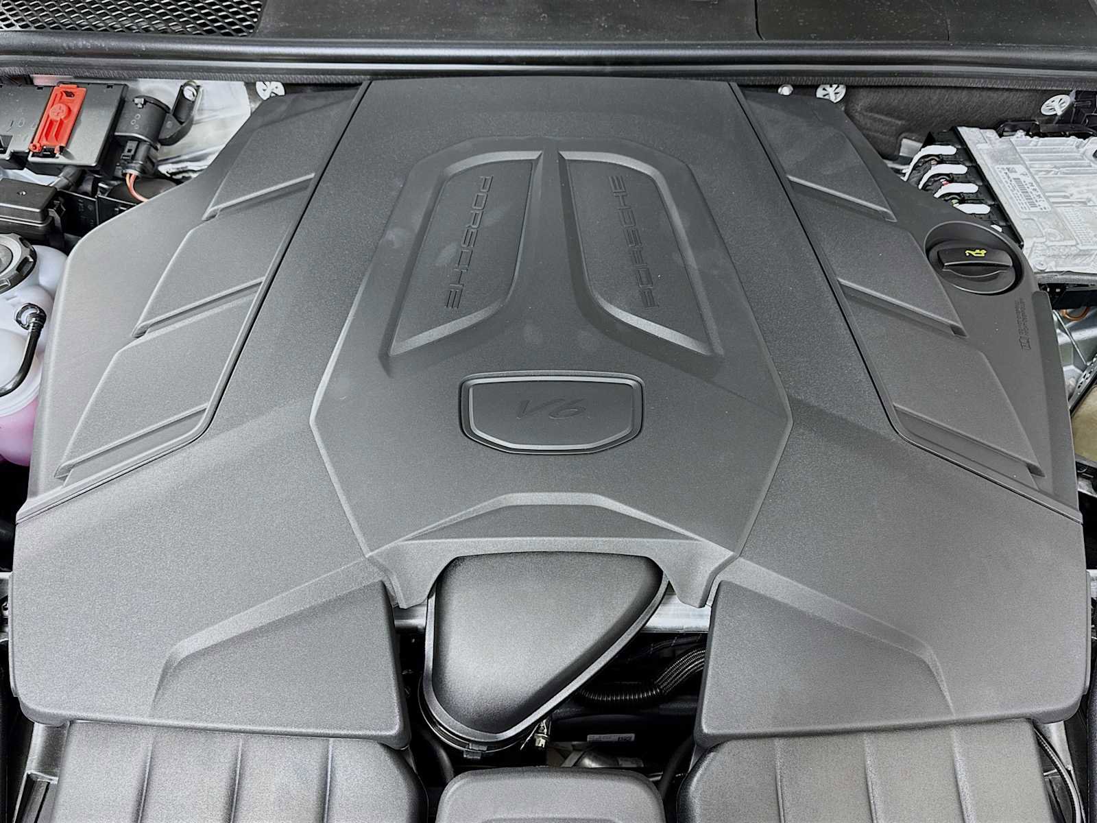 New 2026 Porsche Cayenne image 32