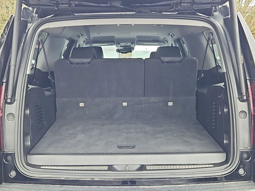 Used 2020 Chevrolet Suburban Premier w/ Max Trailering Package image 10