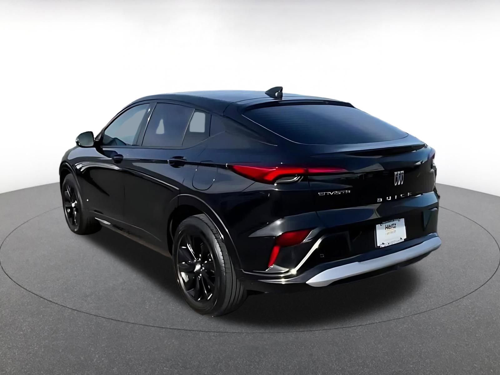 Used 2025 Buick Envista Sport Touring image 11