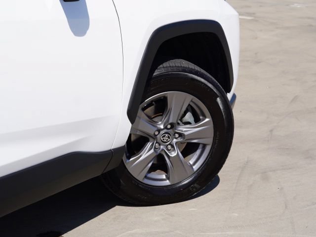 Certified 2024 Toyota RAV4 XLE AWD/4WD image 9